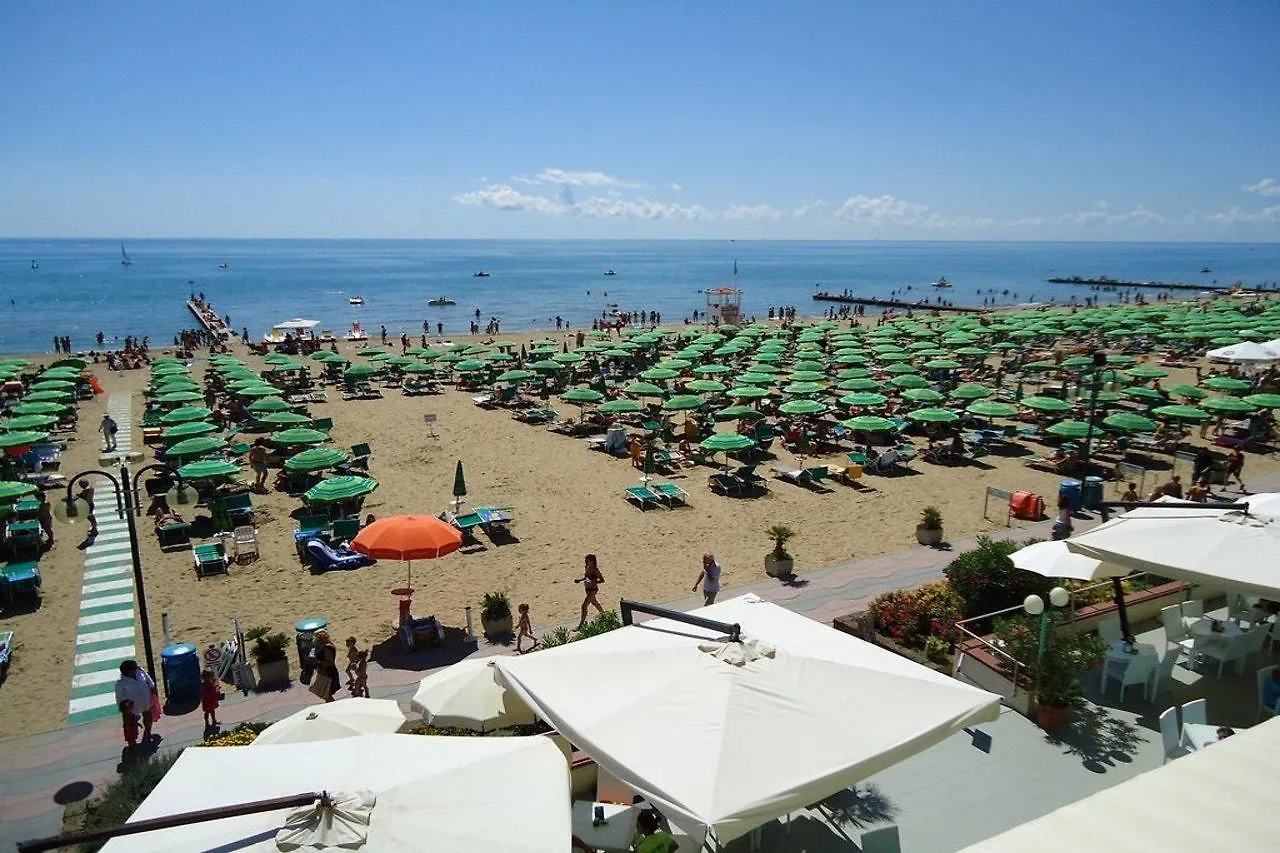 Hotel Bellariva Лидо-ди-Езоло Италия
